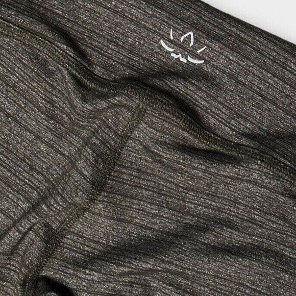 Beyond Yoga Nylon Blend Cropped Leggings Athleisure Pants Stretch Gray S - Picture 4 of 5